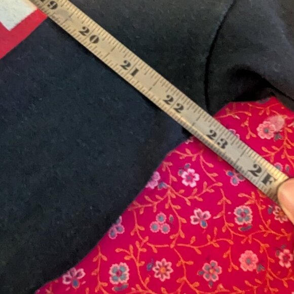 RARE Authentic Vintage Red Hot Chili Peppers Long Sleeve Concert T-Shirt Aztec - Picture 10 of 16